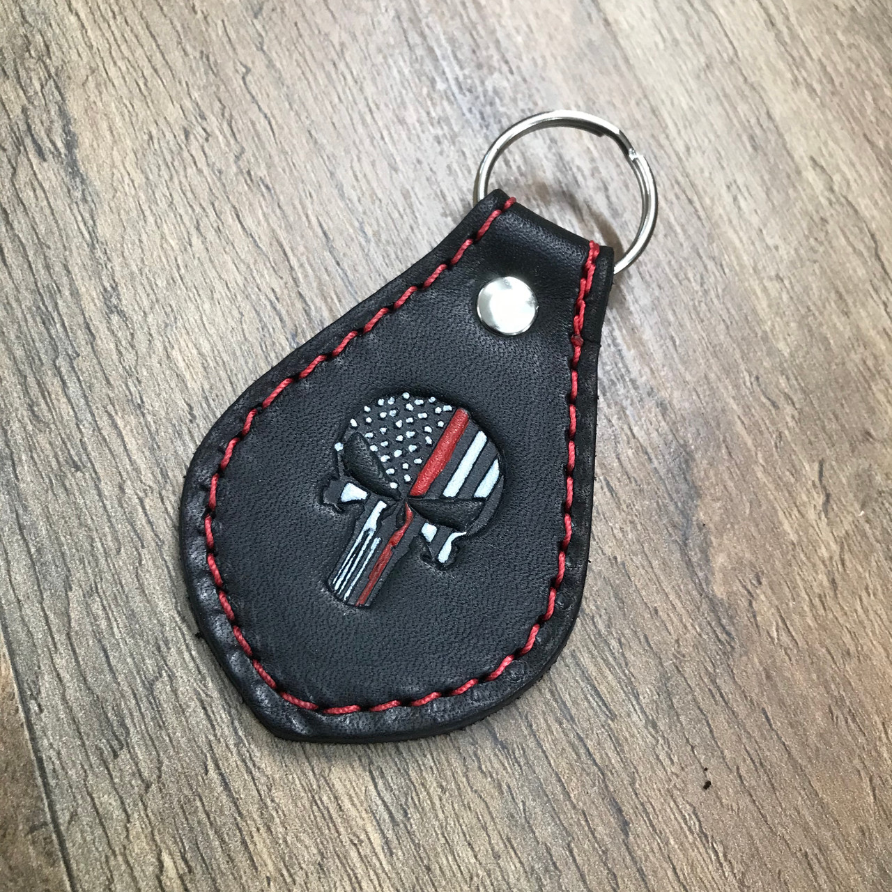 An application scenario or product detail of custom leather key fob - Image 4