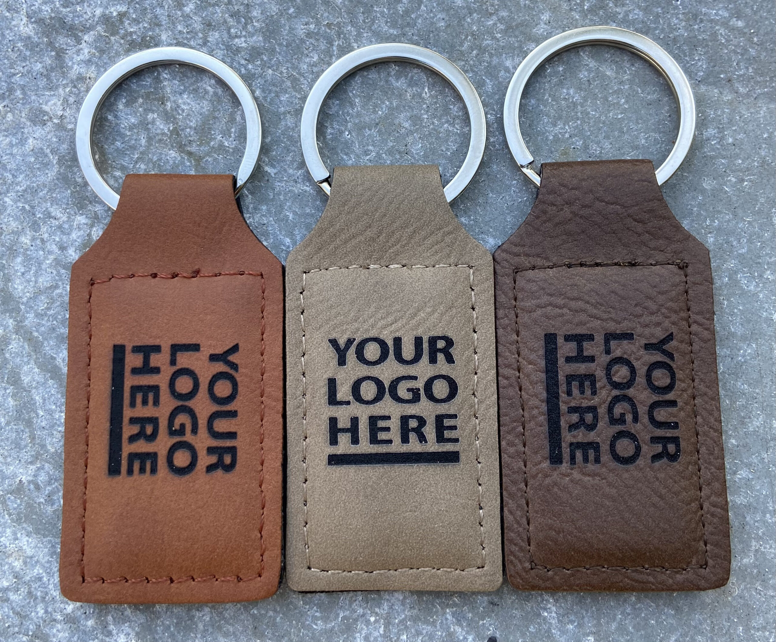 An application scenario or product detail of custom leather keychains bulk - Image 16
