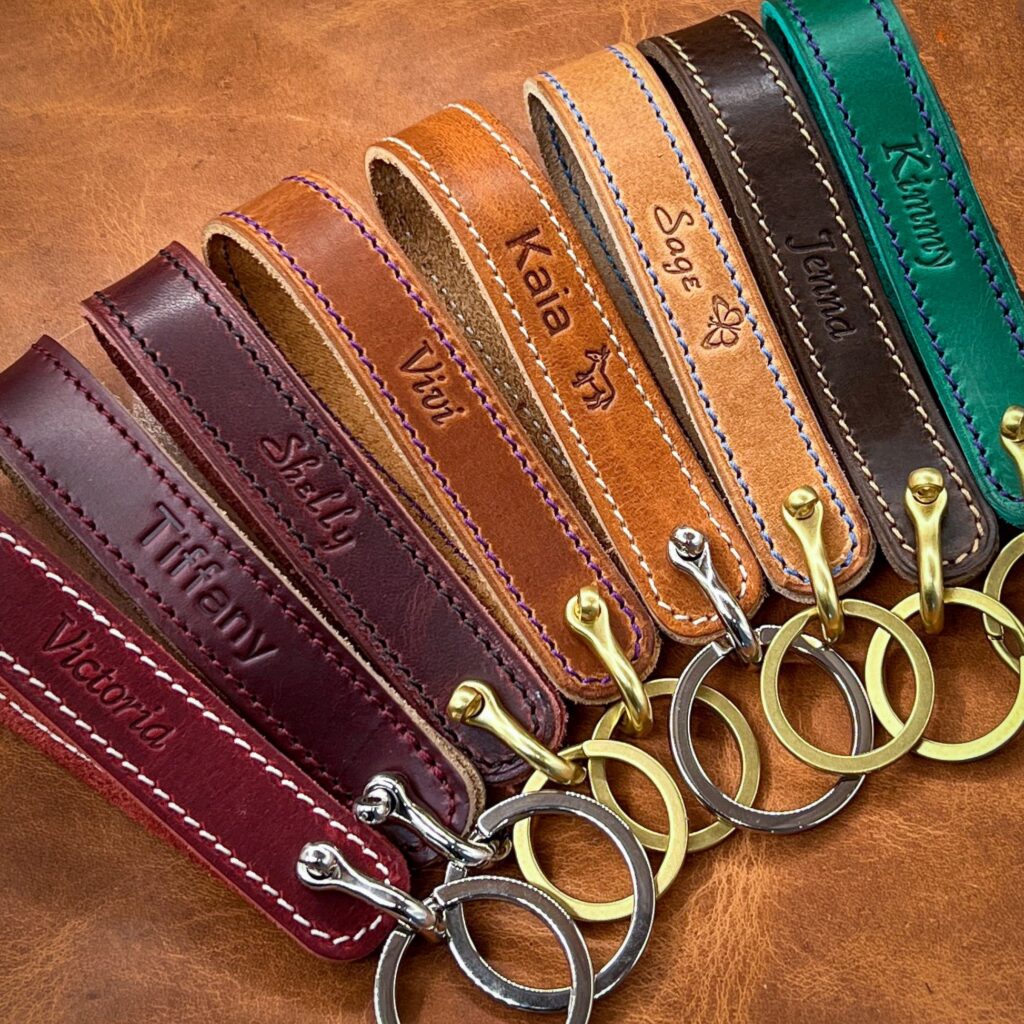 Featured image for the custom leather keychains guide