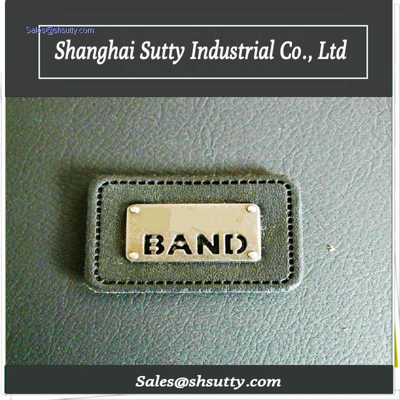 An application scenario or product detail of custom leather labels - Image 12