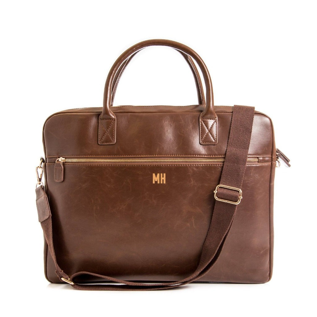 An application scenario or product detail of custom leather laptop bag - Image 12
