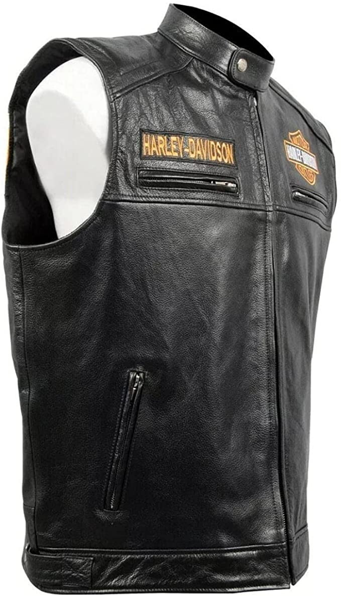 An application scenario or product detail of custom leather motorcycle vest - Image 6