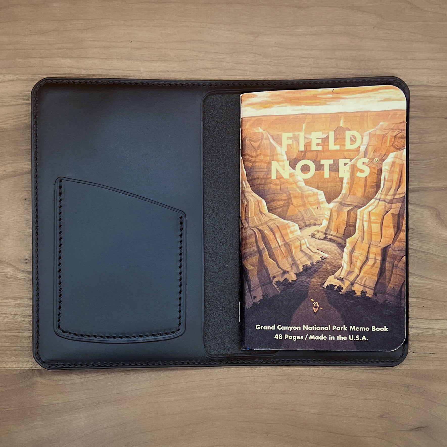 An application scenario or product detail of custom leather notebook cover - Image 9