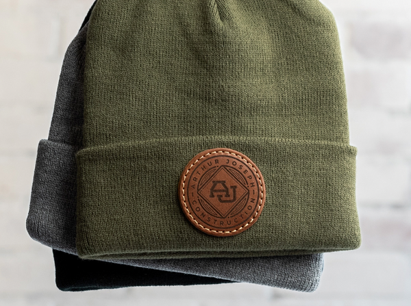 An application scenario or product detail of custom leather patch beanie - Image 4