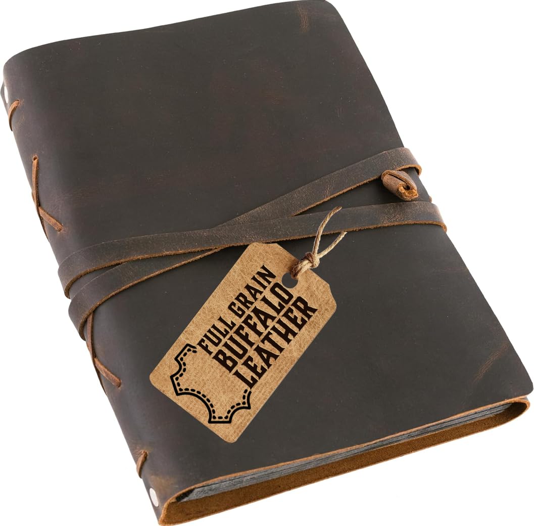 An application scenario or product detail of custom leather photo albums - Image 24