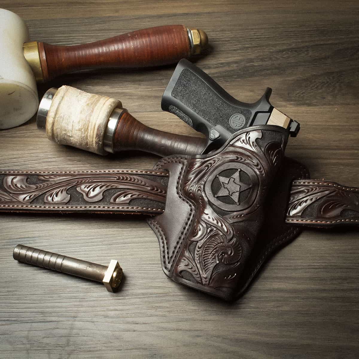An application scenario or product detail of custom leather pistol holsters - Image 14