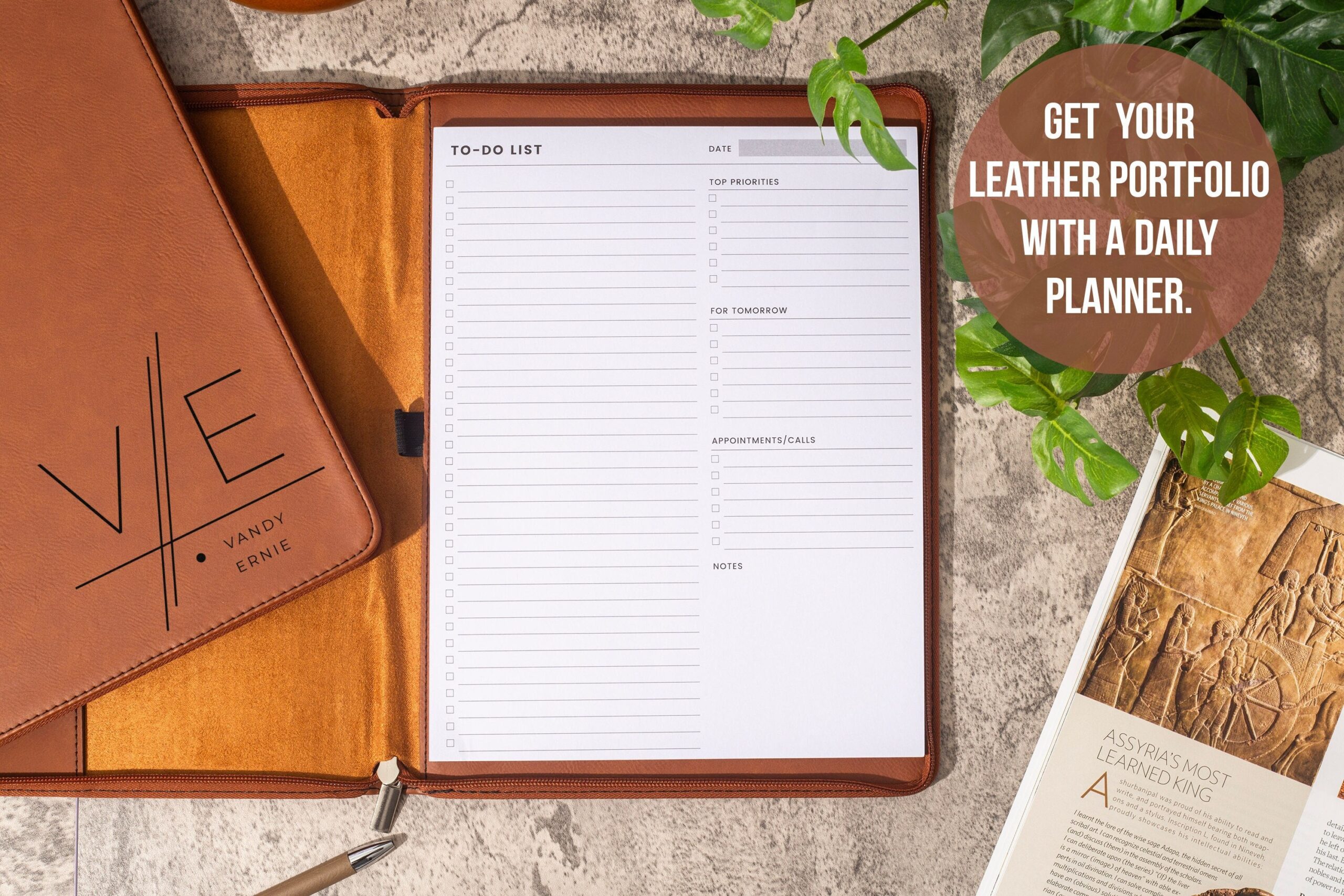 An application scenario or product detail of custom leather planner - Image 11