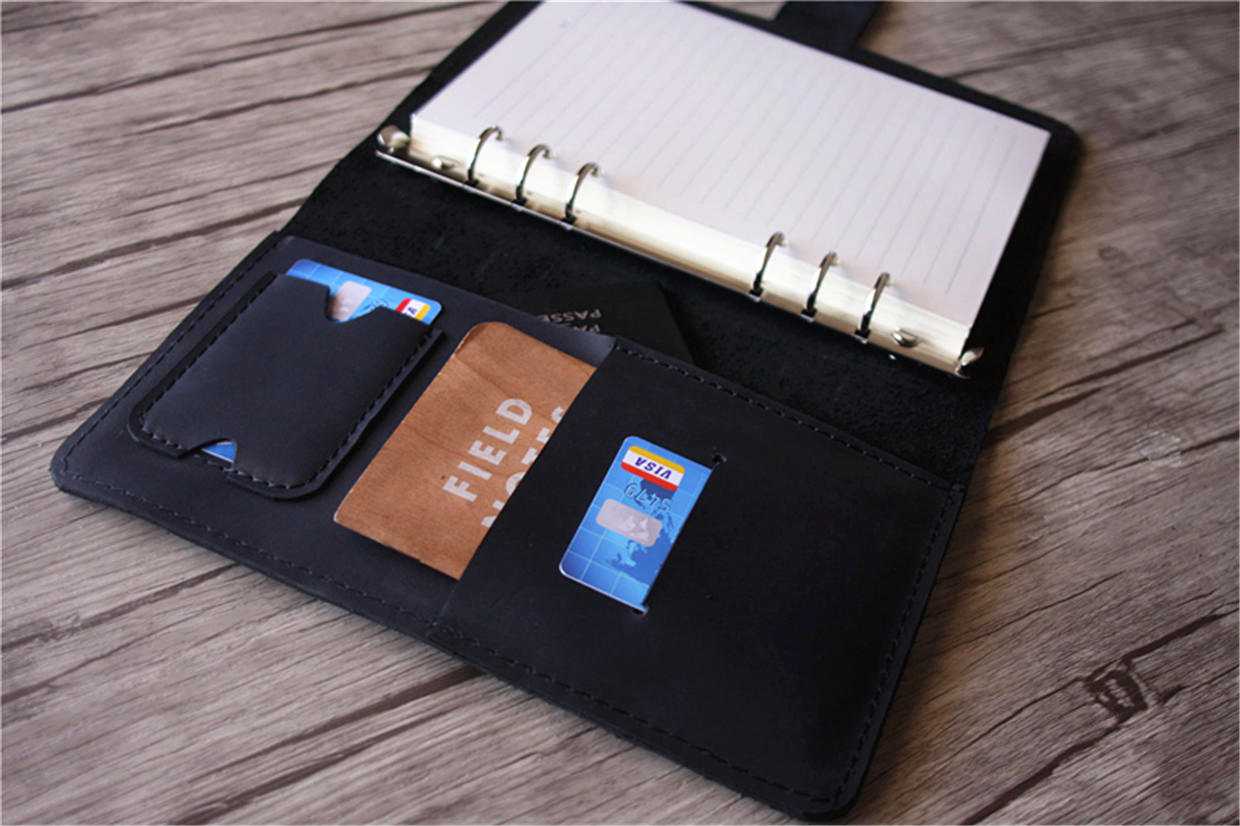 An application scenario or product detail of custom leather planner - Image 12