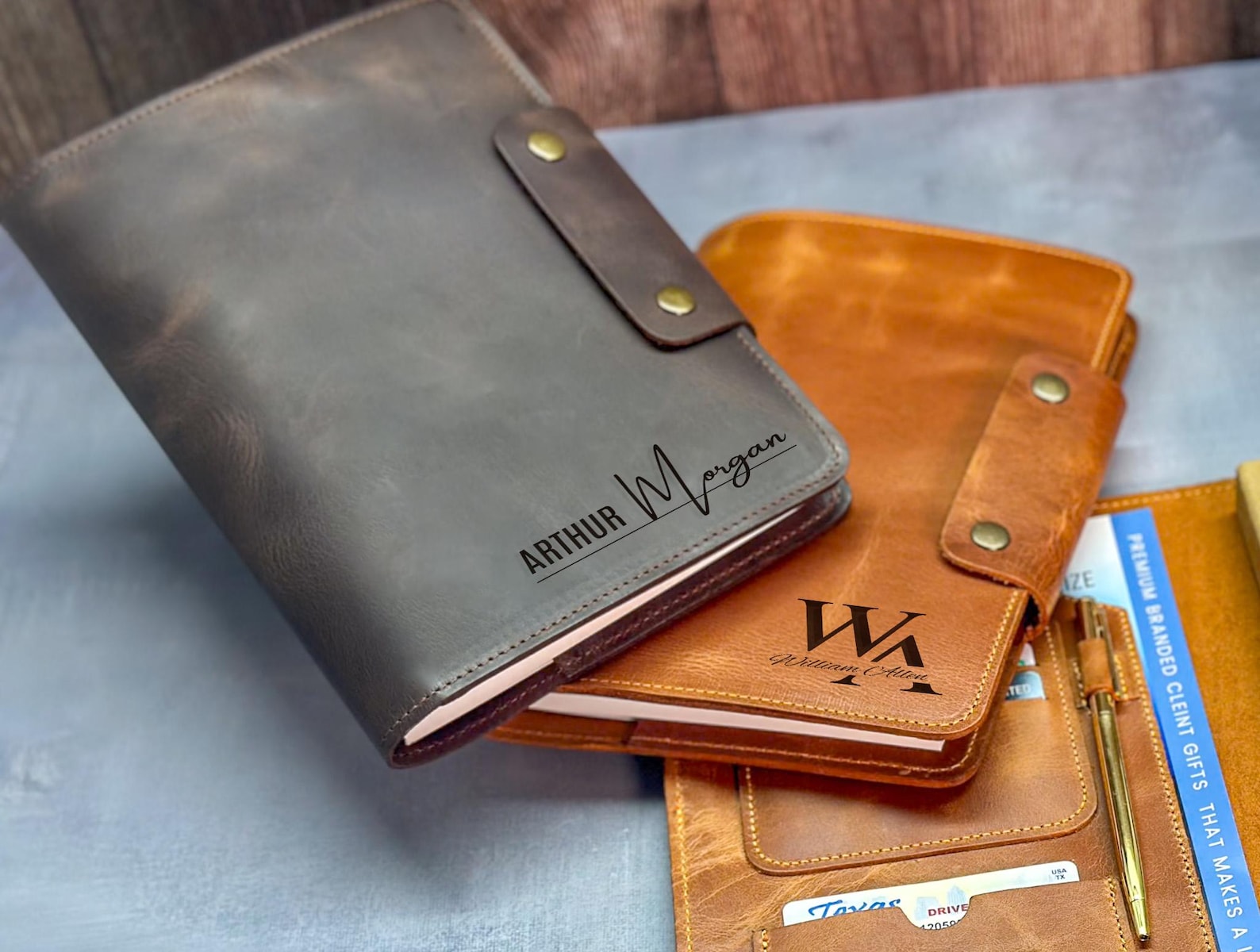 An application scenario or product detail of custom leather planner - Image 13