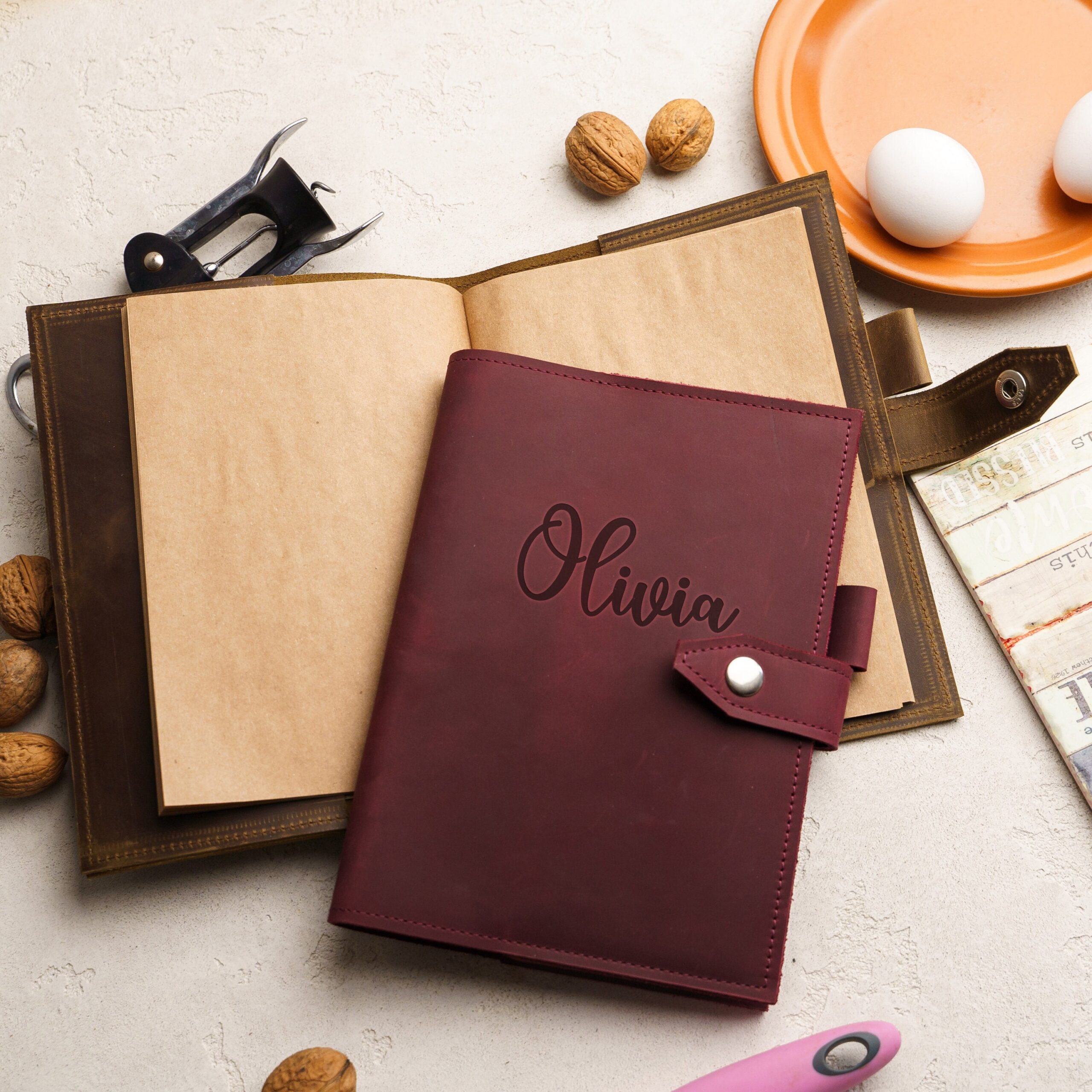 Featured image for the custom leather planner guide