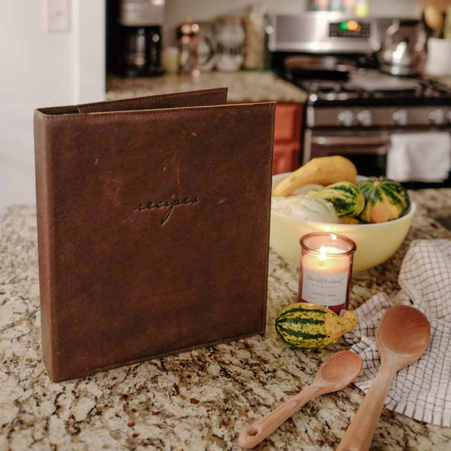 An application scenario or product detail of custom leather recipe book - Image 14