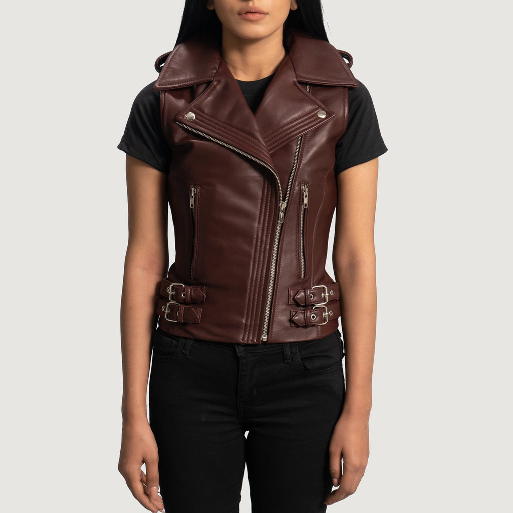 An application scenario or product detail of custom leather riding vest - Image 24