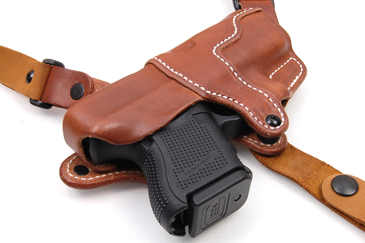 An application scenario or product detail of custom leather shoulder holster - Image 16