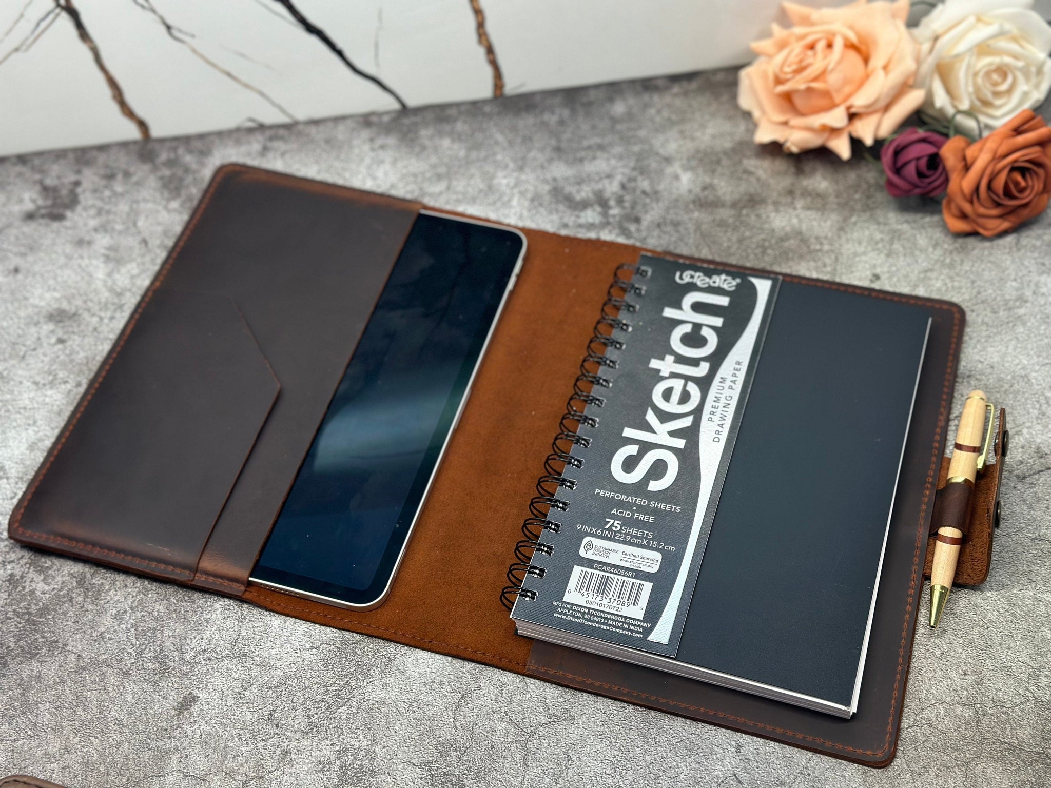 An application scenario or product detail of custom leather sketchbook - Image 9
