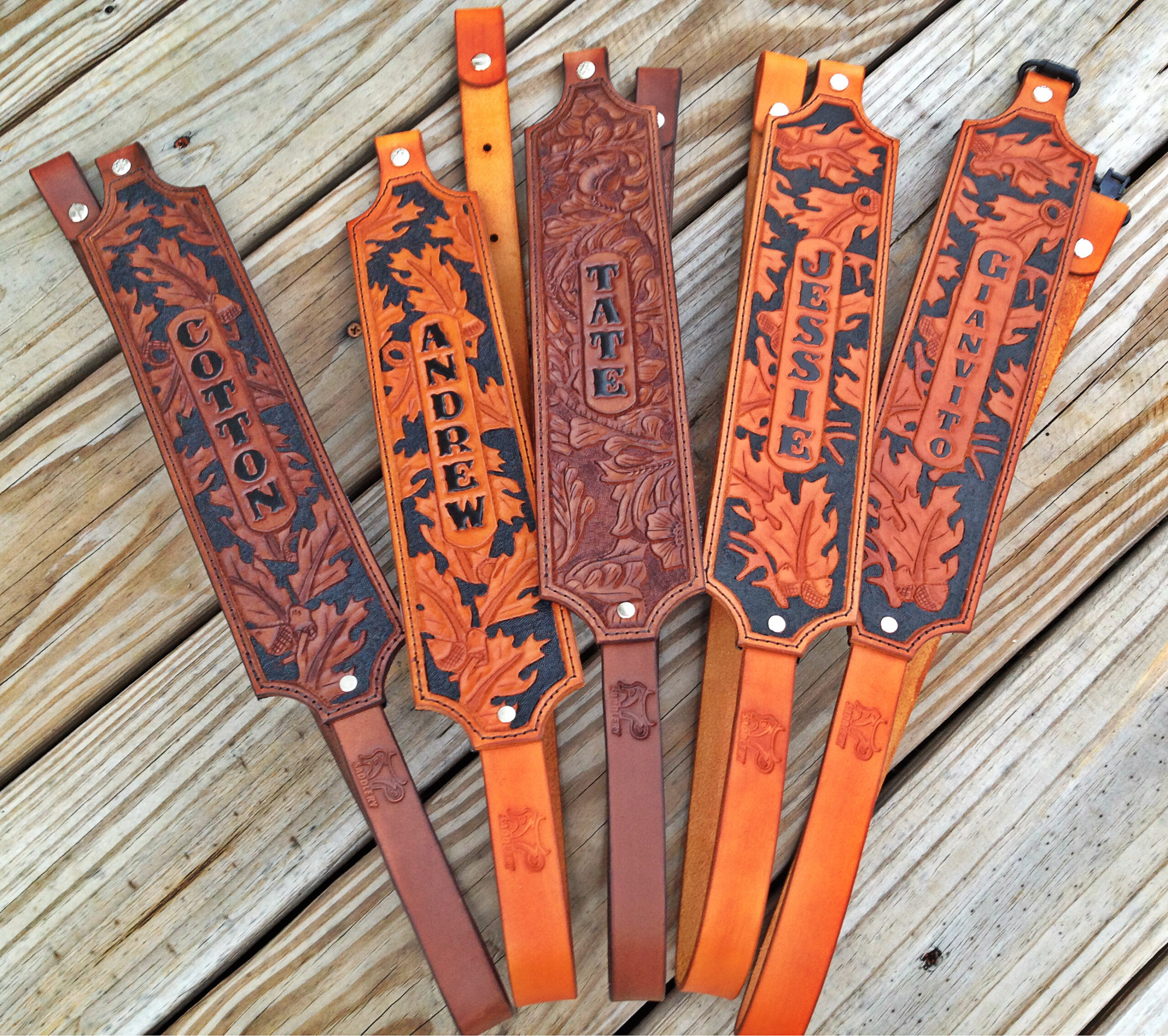 An application scenario or product detail of custom leather slings - Image 14