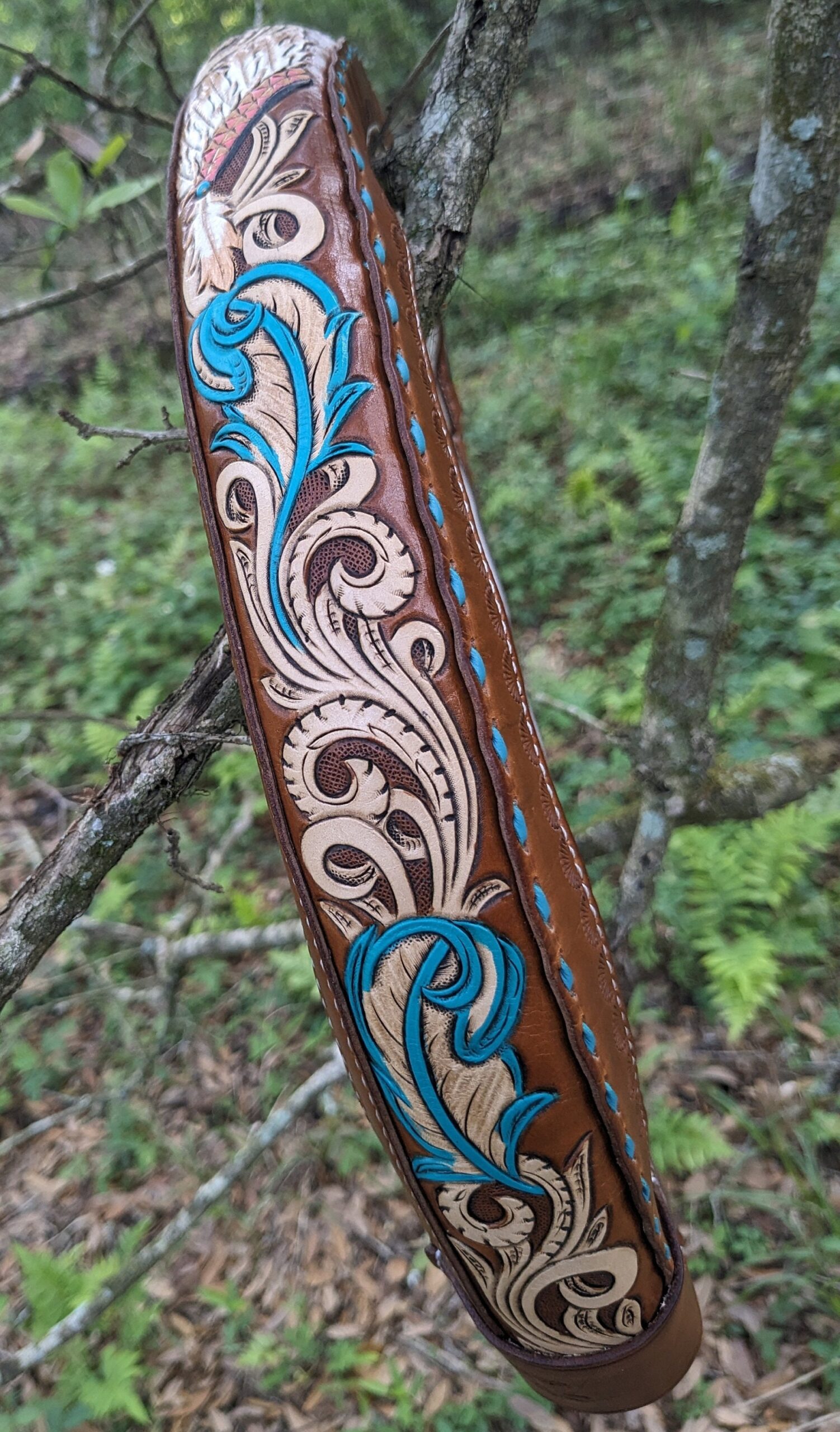 An application scenario or product detail of custom leather steering wheel covers - Image 3