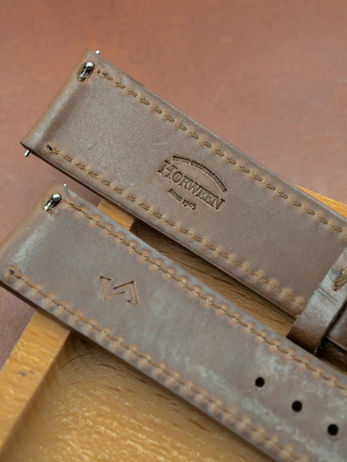 An application scenario or product detail of custom leather straps - Image 16