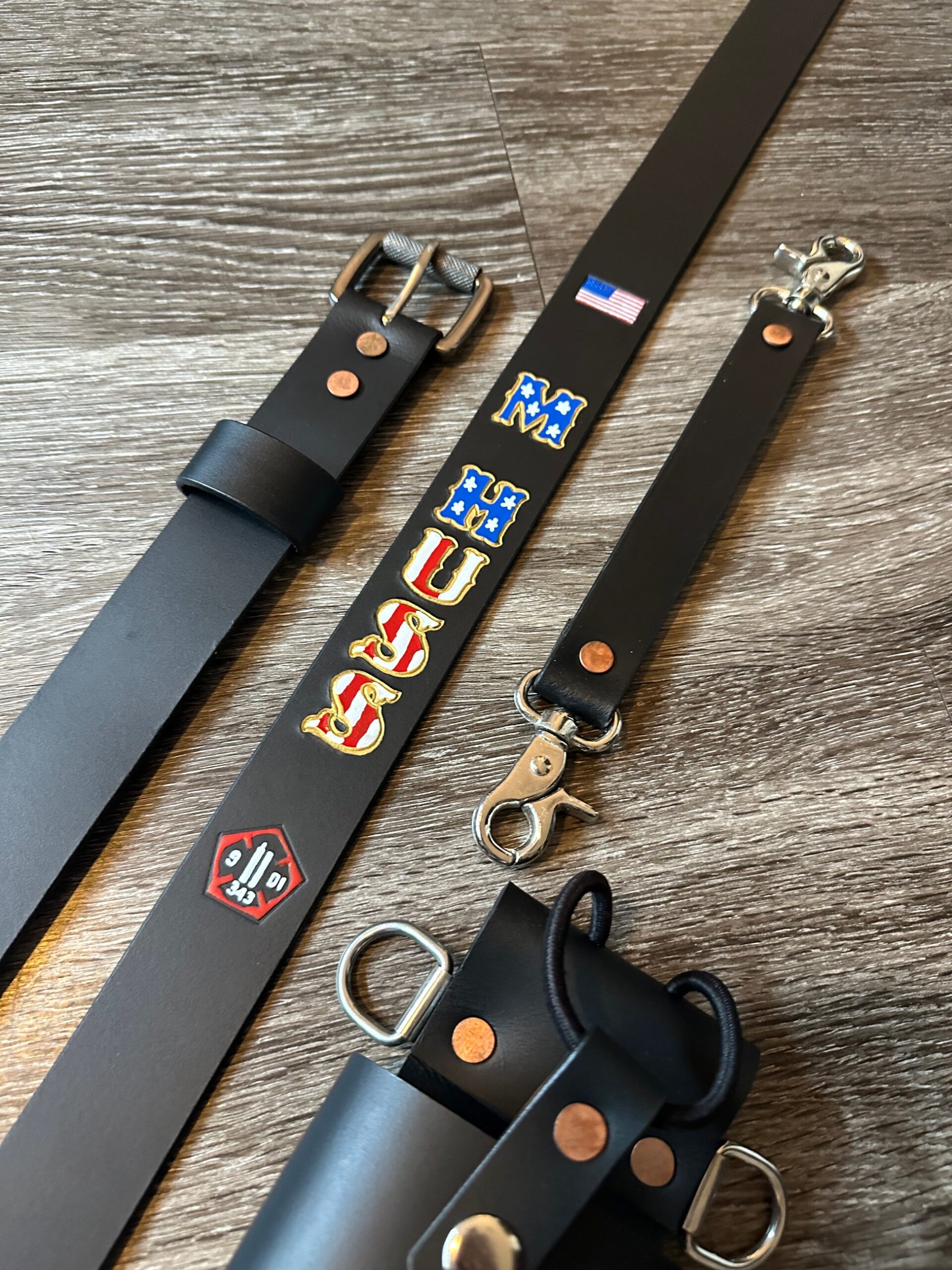 An application scenario or product detail of custom leather straps - Image 21