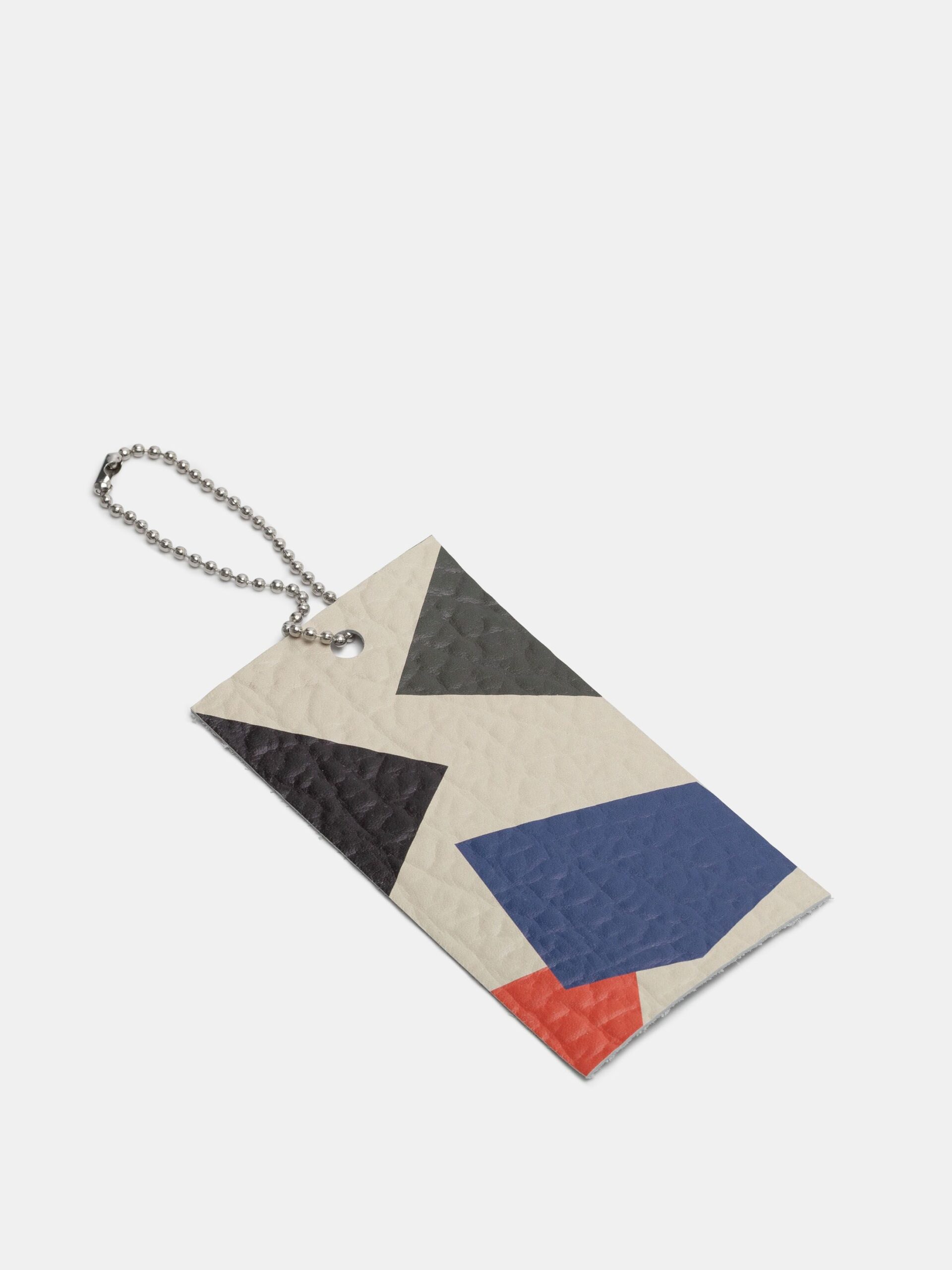 An application scenario or product detail of custom leather tags - Image 22