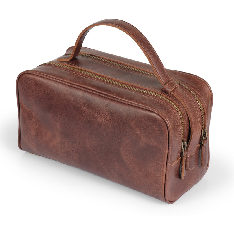 An application scenario or product detail of custom leather toiletry bag - Image 12