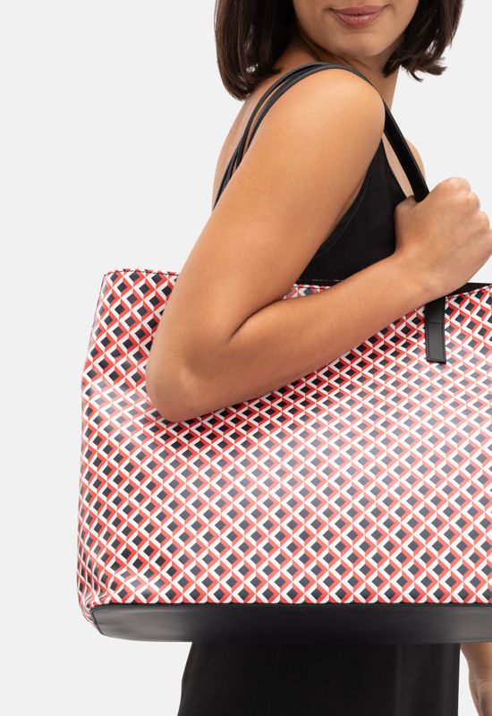 An application scenario or product detail of custom leather tote - Image 7