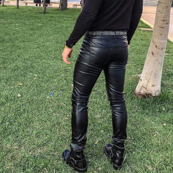 An application scenario or product detail of custom leather trousers - Image 6