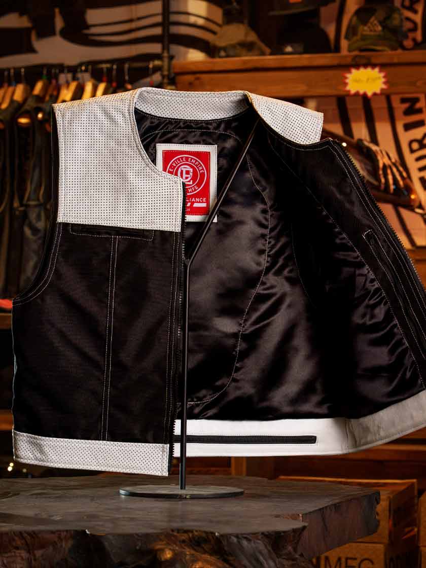 An application scenario or product detail of custom leather vest - Image 15