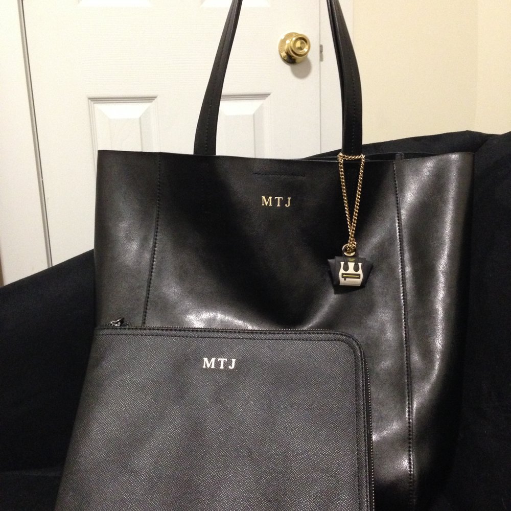 An application scenario or product detail of custom leather worker near me - Image 15