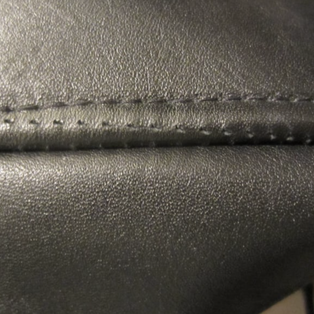 An application scenario or product detail of custom leather worker near me - Image 22