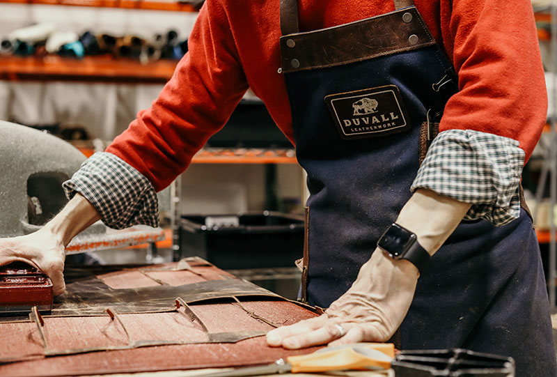 An application scenario or product detail of custom leather worker near me - Image 24