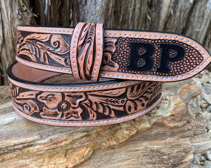 An application scenario or product detail of custom made leather belts - Image 12