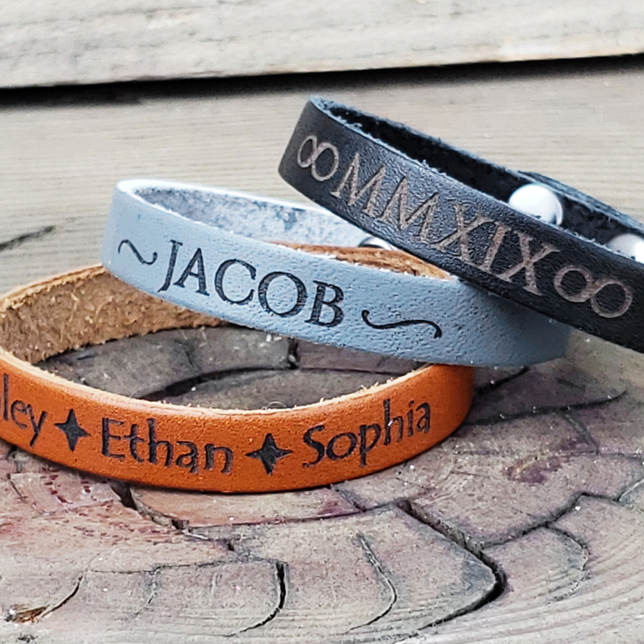 An application scenario or product detail of custom made leather bracelets - Image 20