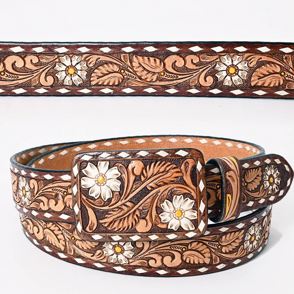 An application scenario or product detail of custom tooled leather belts - Image 15