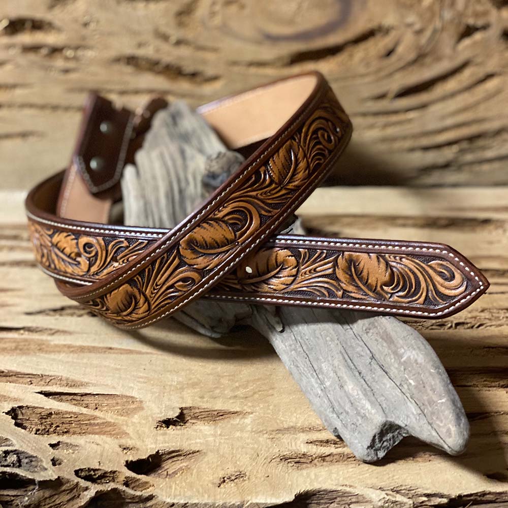 An application scenario or product detail of custom tooled leather belts - Image 18