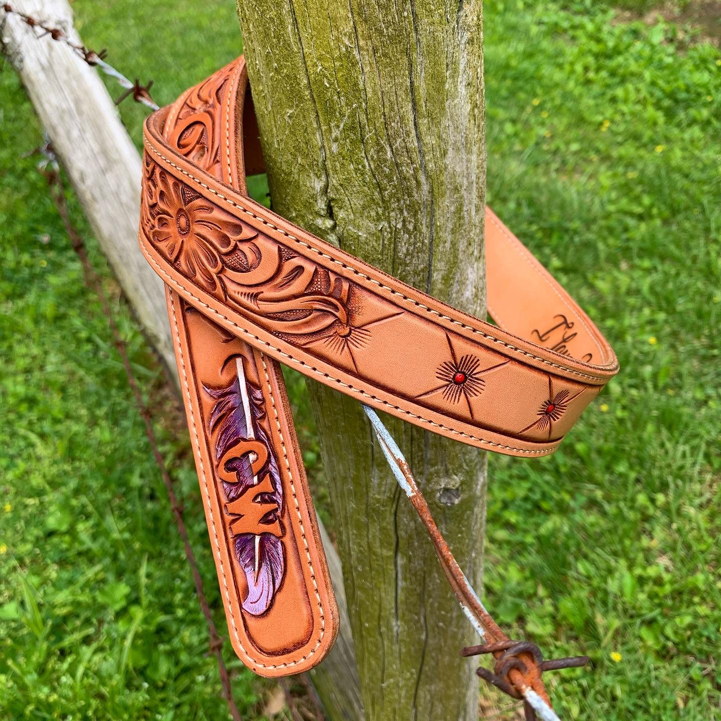 An application scenario or product detail of custom tooled leather belts - Image 19