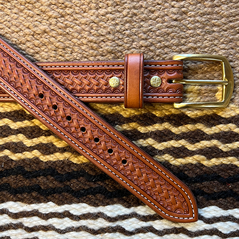An application scenario or product detail of custom western leather belts - Image 17