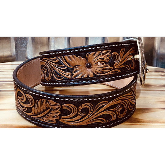 An application scenario or product detail of custom western leather belts - Image 19