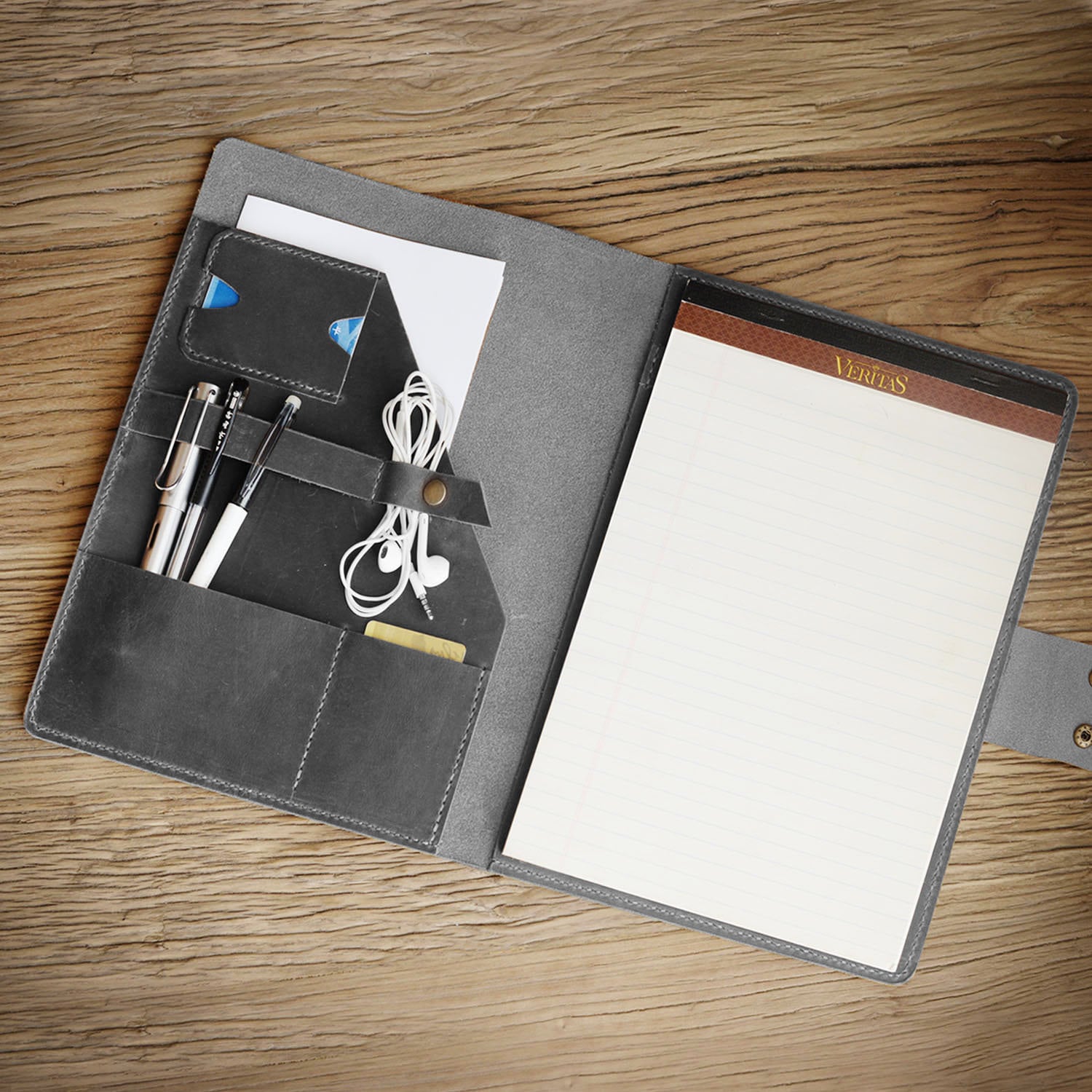 An application scenario or product detail of customized leather portfolio - Image 19