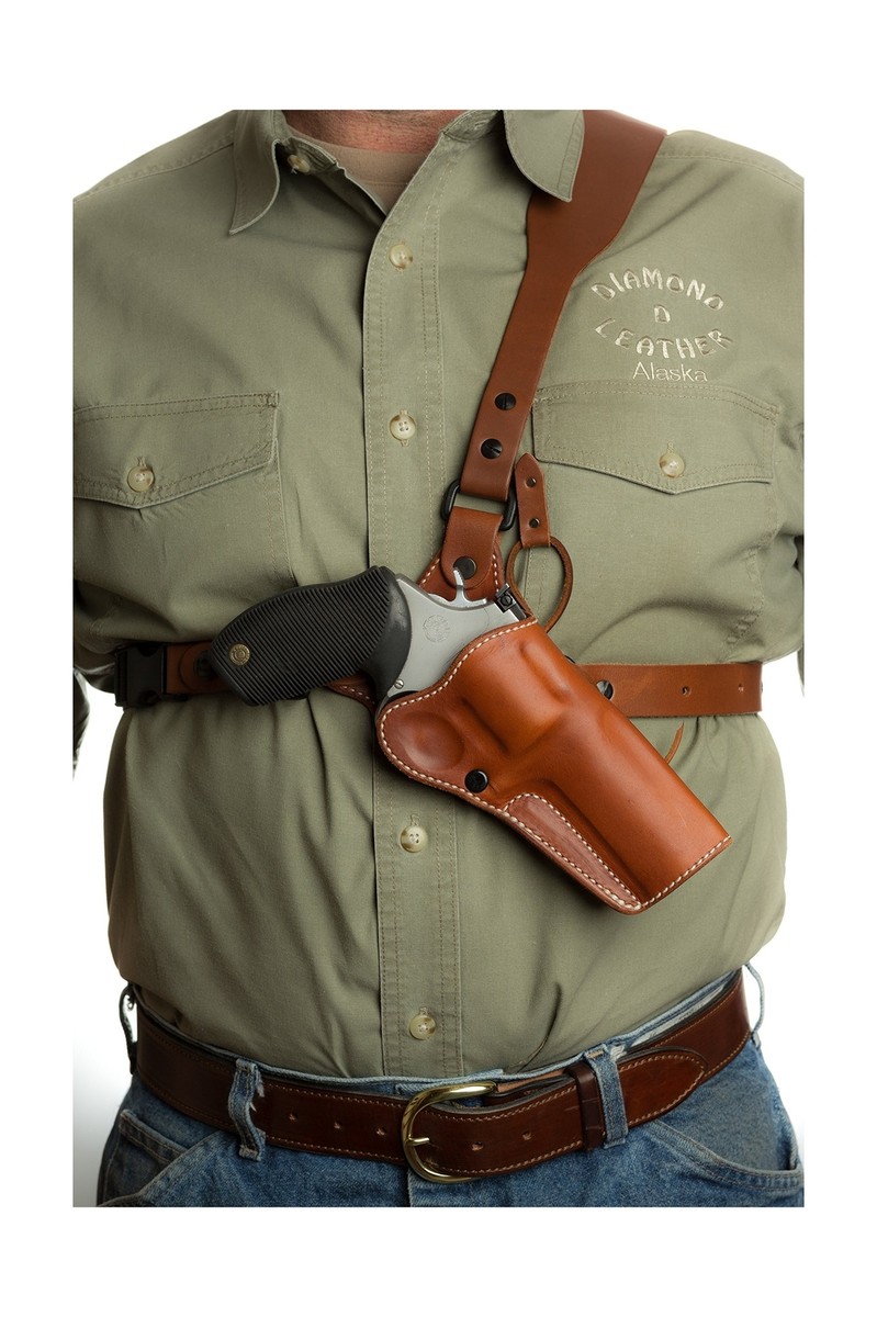 An application scenario or product detail of diamond custom leather holster - Image 7