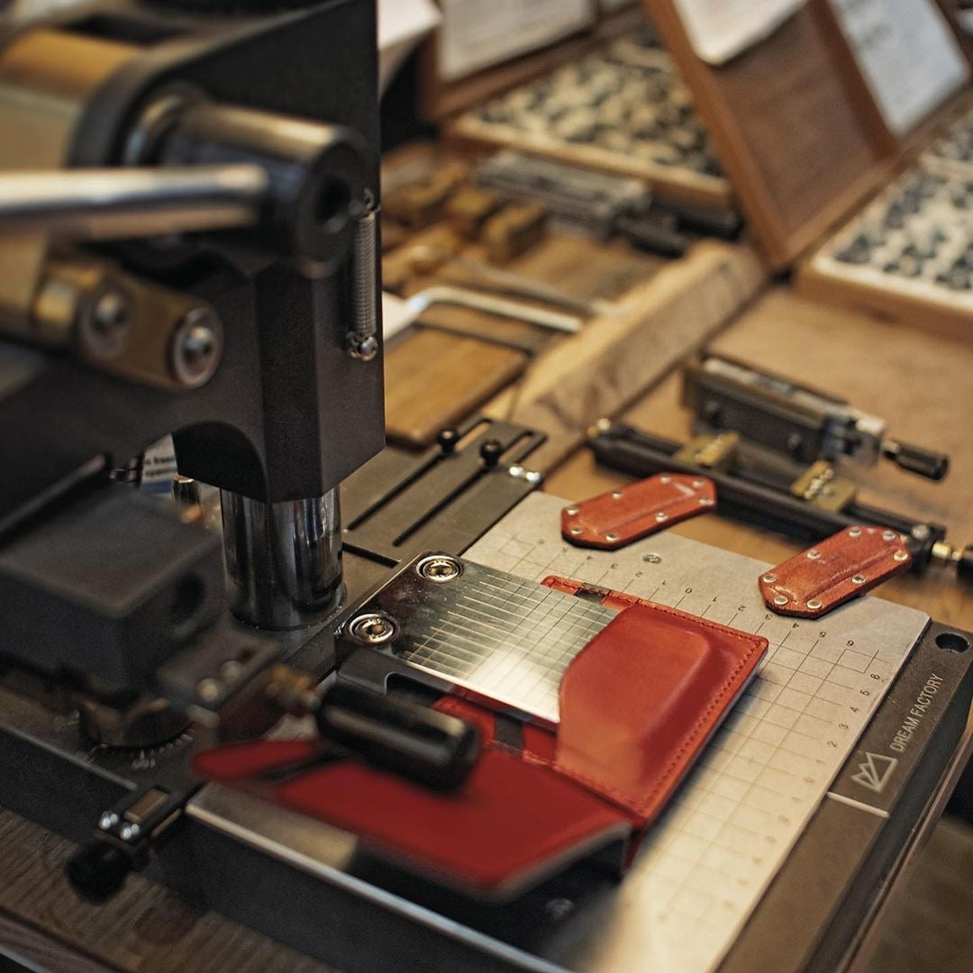 An application scenario or product detail of dream factory leather - Image 5