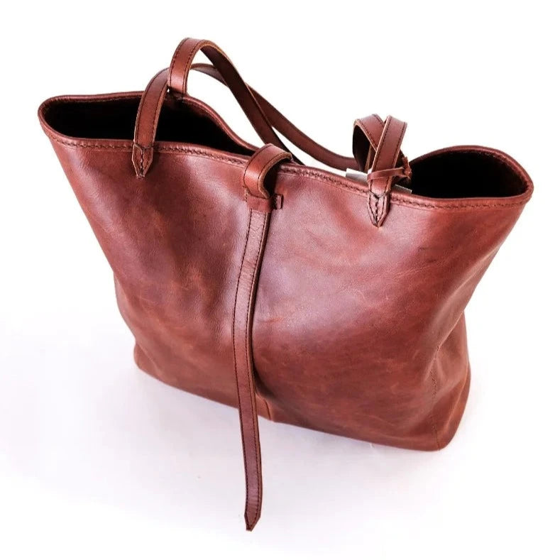 An application scenario or product detail of fair trade leather bag - Image 4