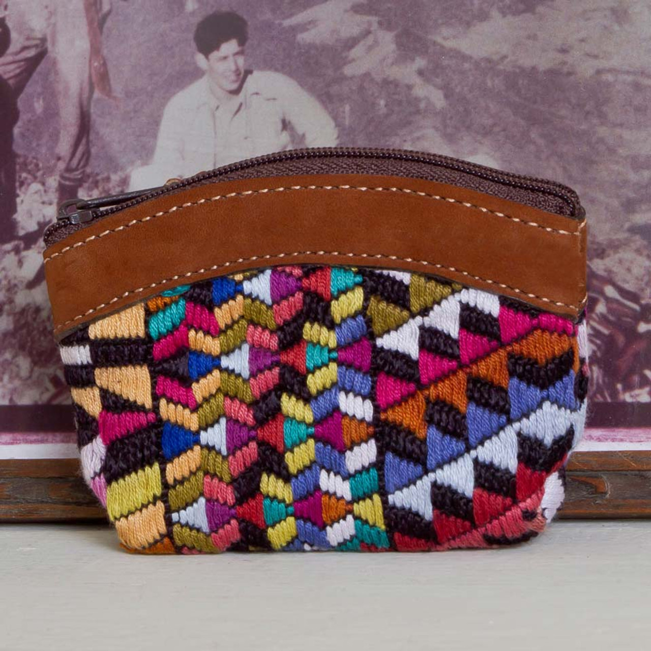 An application scenario or product detail of fair trade leather purse - Image 8
