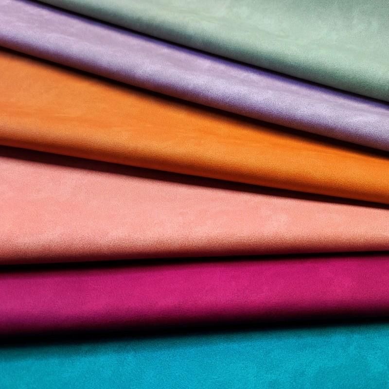 An application scenario or product detail of faux leather fabric for bag making - Image 5