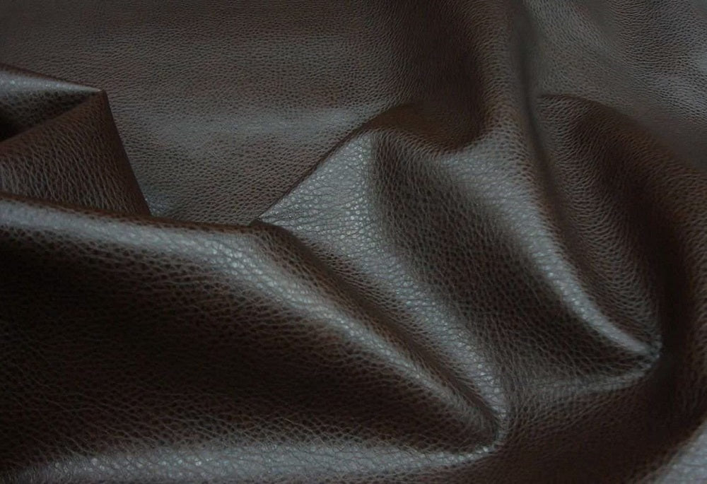 An application scenario or product detail of faux leather garment fabric - Image 21