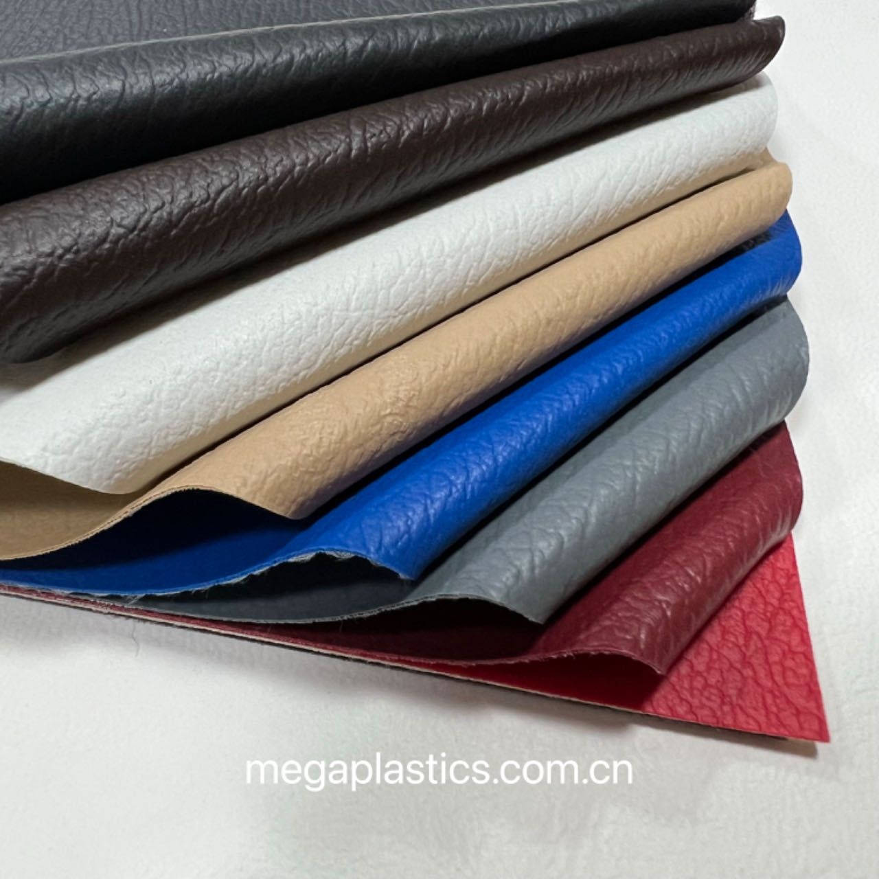 An application scenario or product detail of faux leather leatherette upholstery fabric material - Image 10