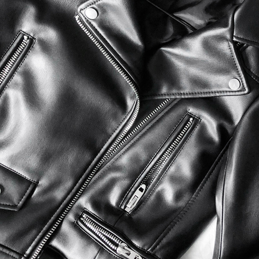An application scenario or product detail of faux leather protection - Image 19