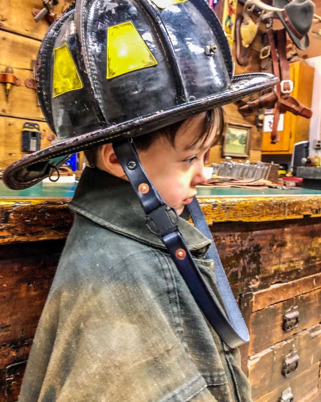 An application scenario or product detail of firefighter helmet leather chin strap - Image 9