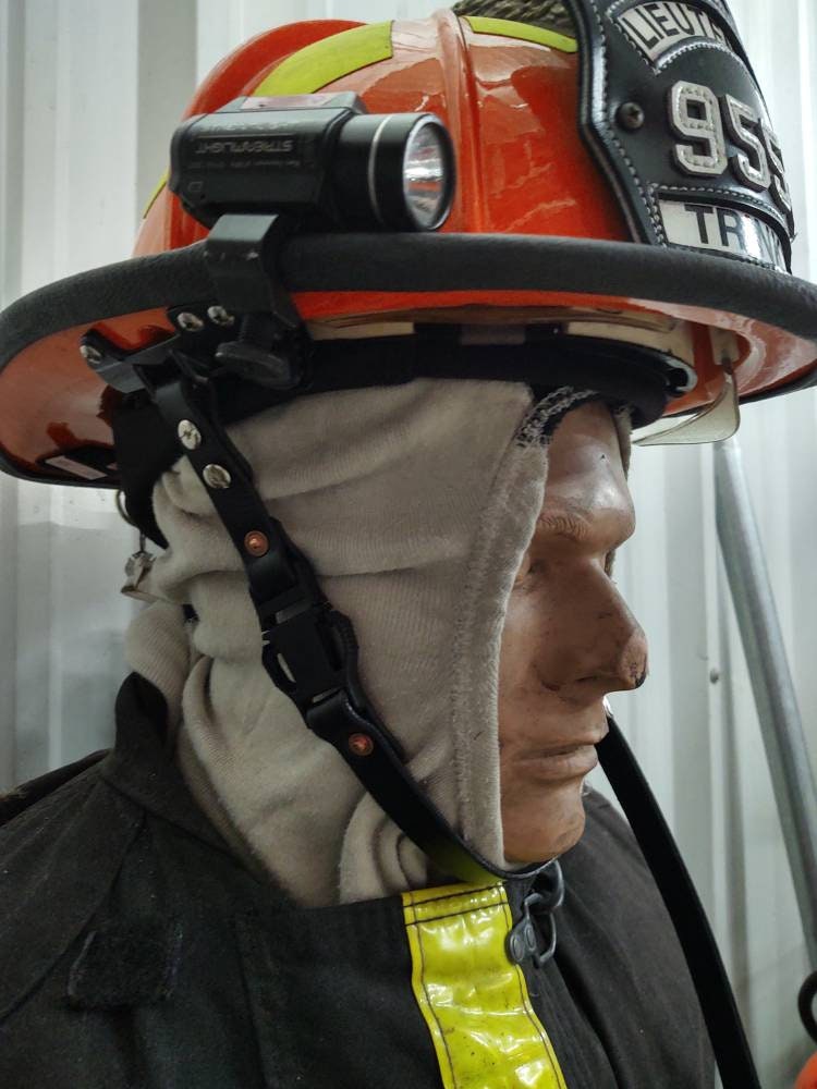 An application scenario or product detail of firefighter helmet leather chin strap - Image 15