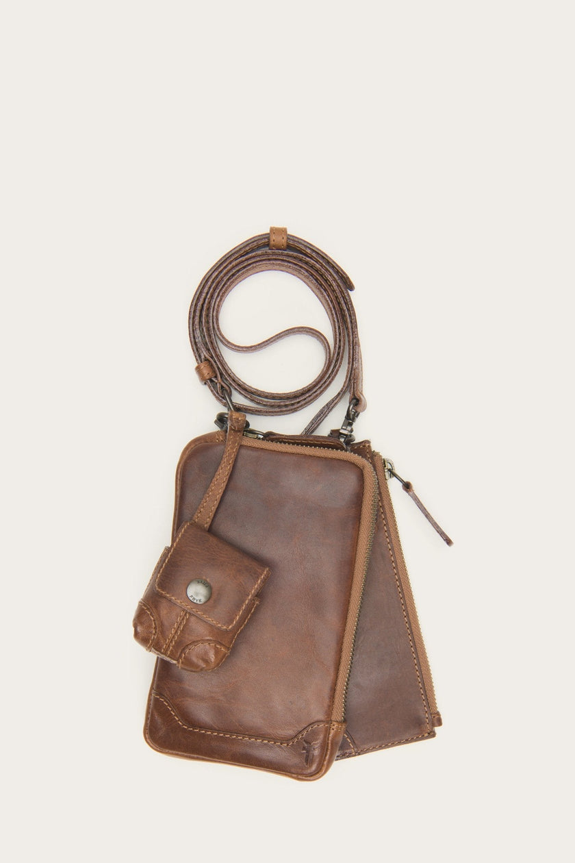 An application scenario or product detail of frye leather company - Image 9