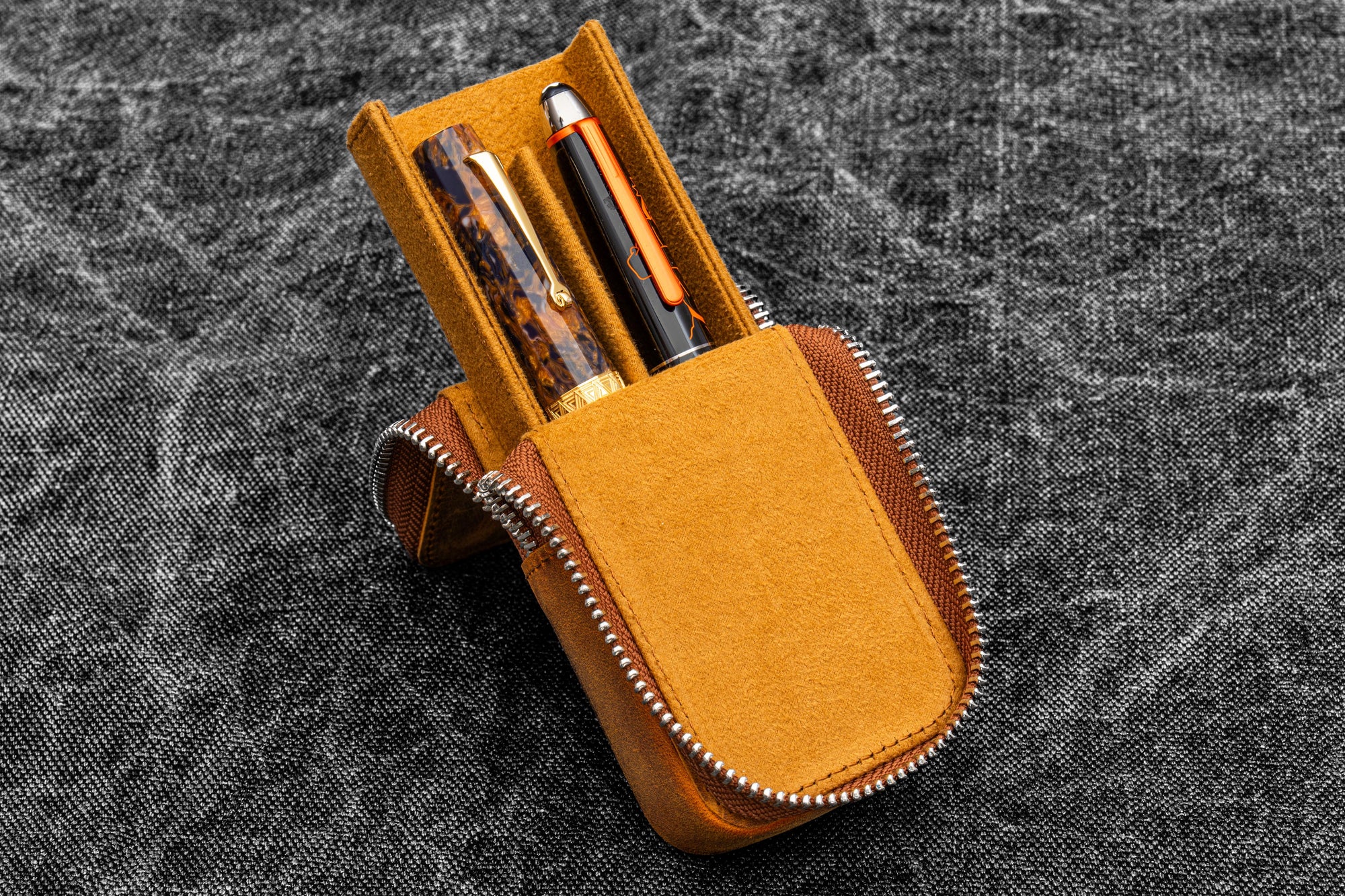 An application scenario or product detail of galen leather company - Image 5